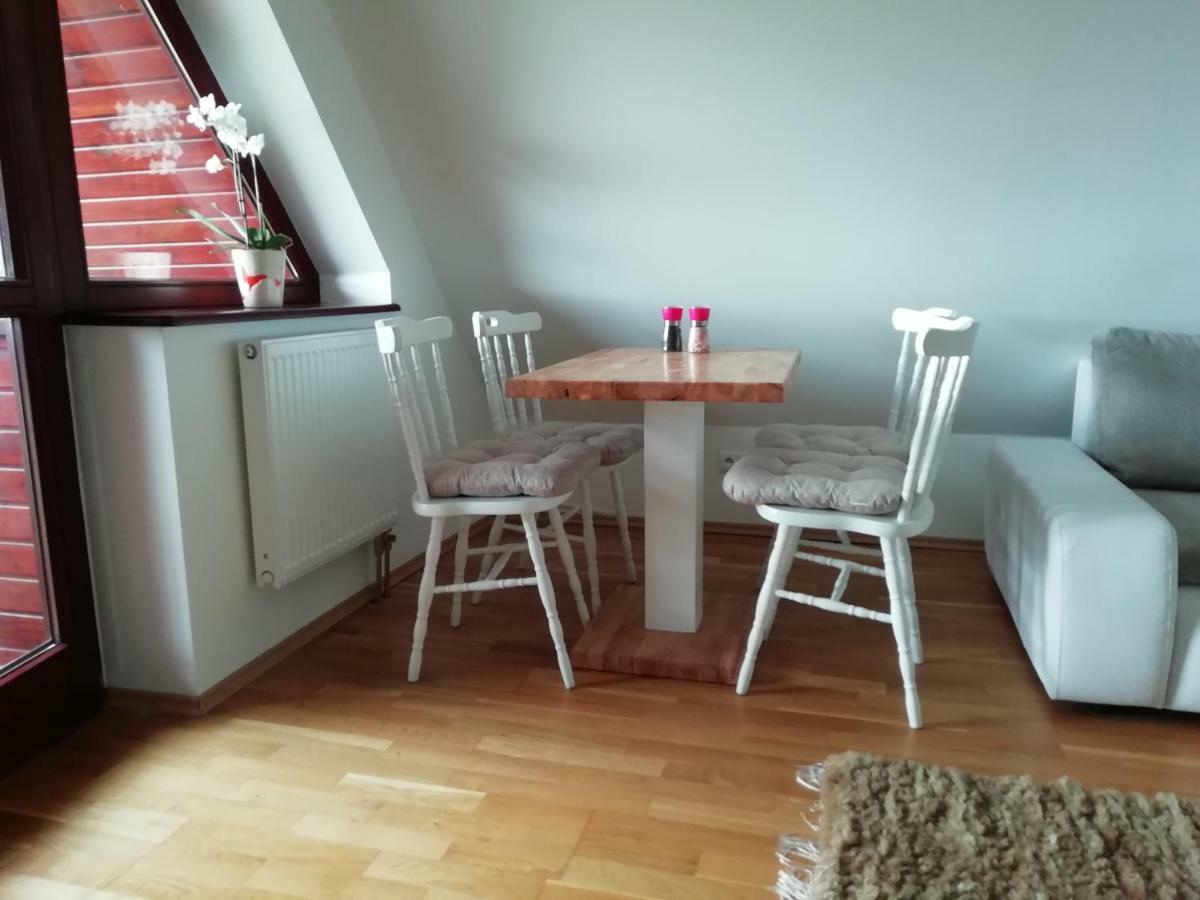 Apartman Aisha Kakaslomnic Kültér fotó