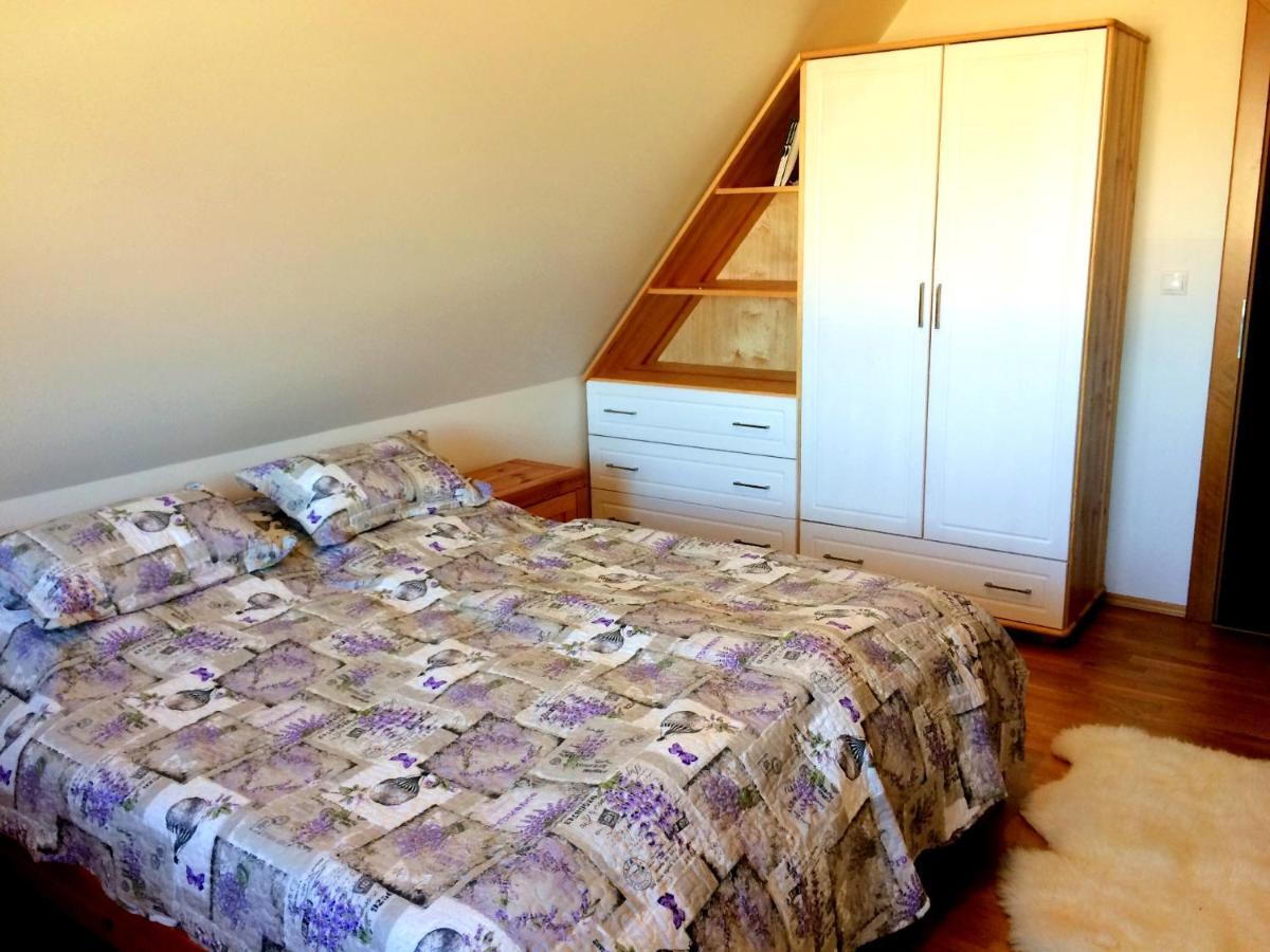 Apartman Aisha Kakaslomnic Kültér fotó